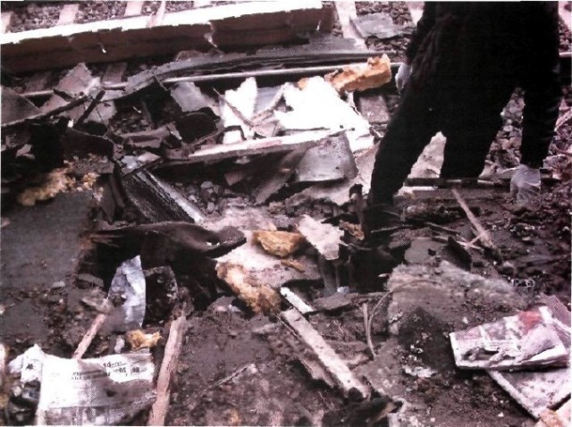 Cráter del coche 4 de Téllez