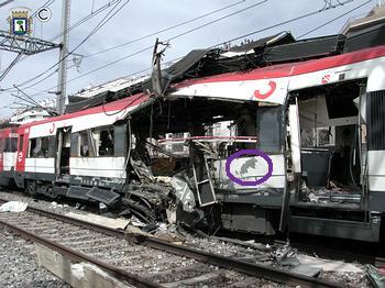 Mancha en la mitad trasera del coche 4