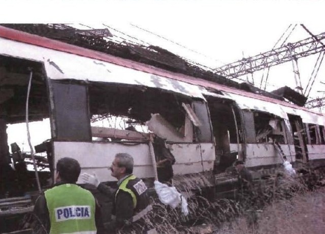 El coche 4 de Téllez visto por su costado derecho