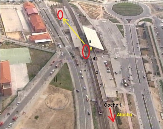 El tren de El Pozo  tras el atentado y traslado de su coche 5