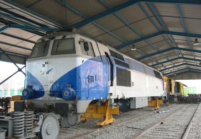 Febrero de 2006. Interior de la nave, el coche 2 de Téllez no se encuentra en ella